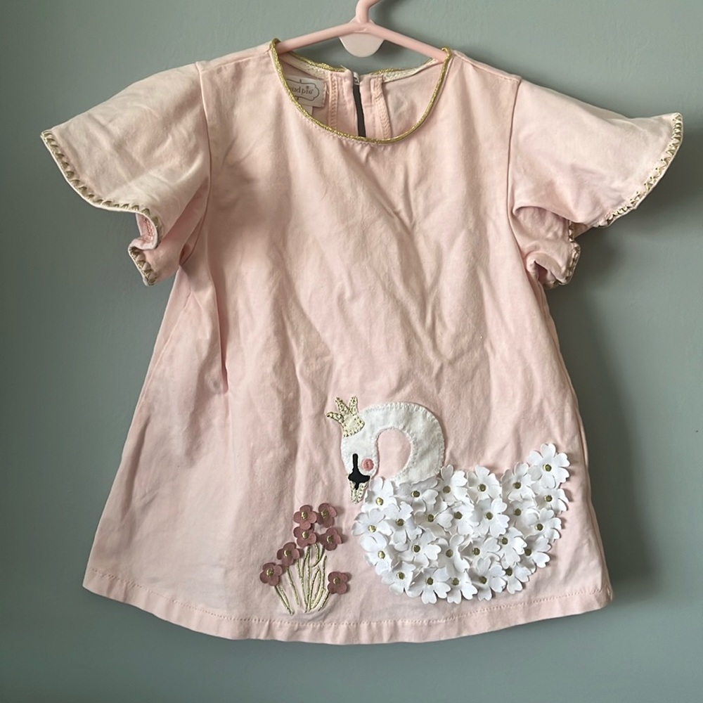 Mud Pie Swan Tee